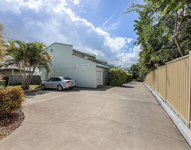 4/14A Macquarie Street, Booval QLD 4304