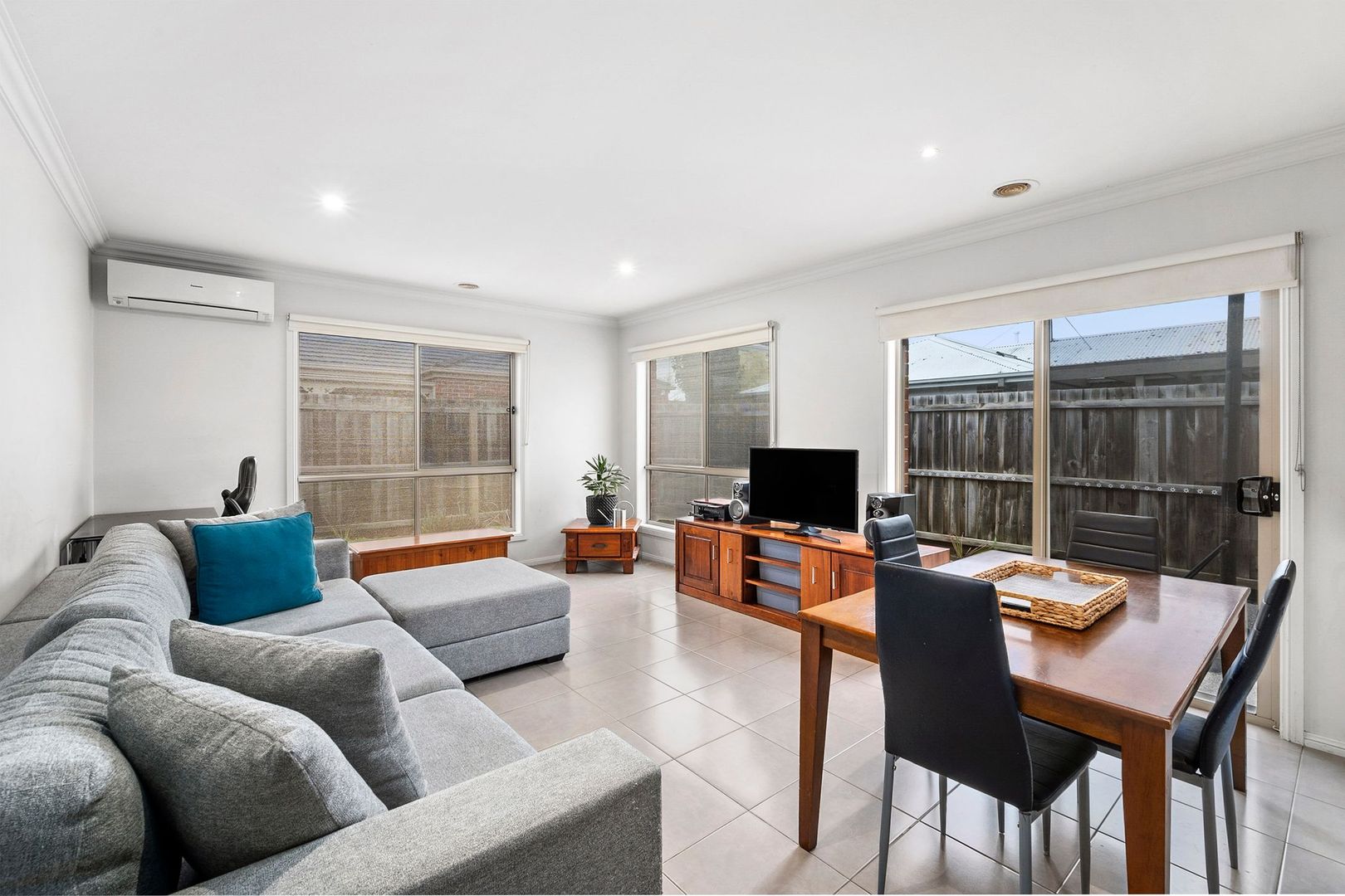 1/25 Finchaven Street, Herne Hill VIC 3218 Townhouse For Rent Domain