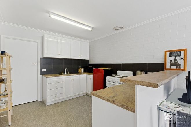 Picture of 2/6 Race Street, FLORA HILL VIC 3550