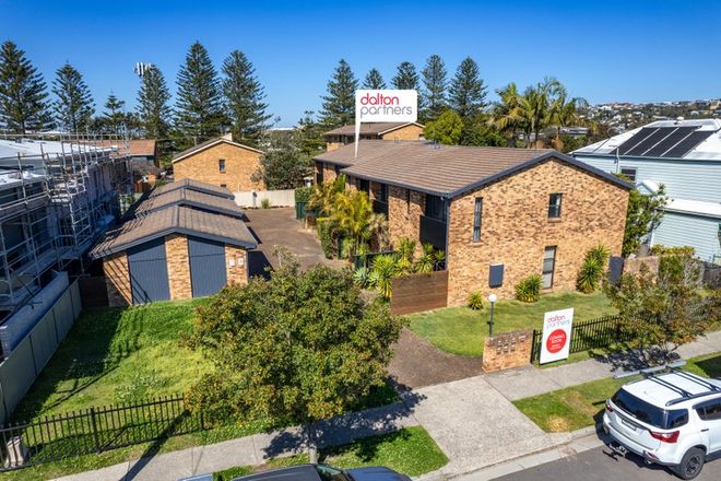 Picture of 4/8 Dent Street, MEREWETHER NSW 2291