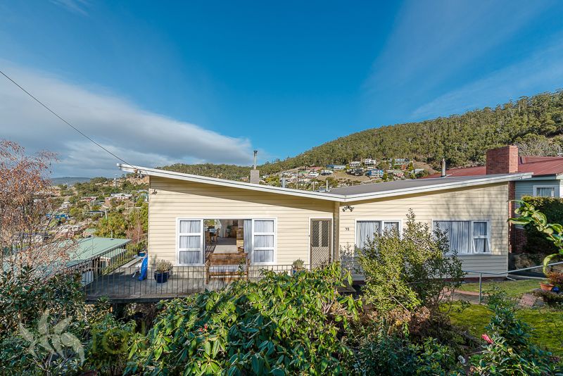 98 Gillon Crescent, Mount Stuart TAS 7000, Image 1