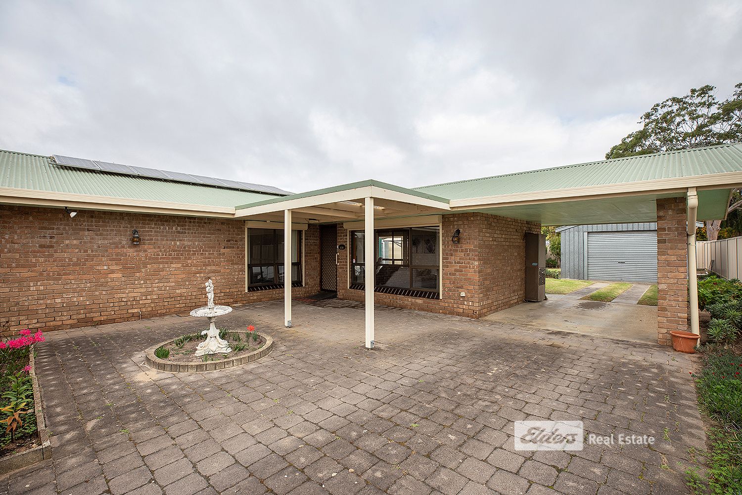 8 ROBERT STREET, Naracoorte SA 5271, Image 1