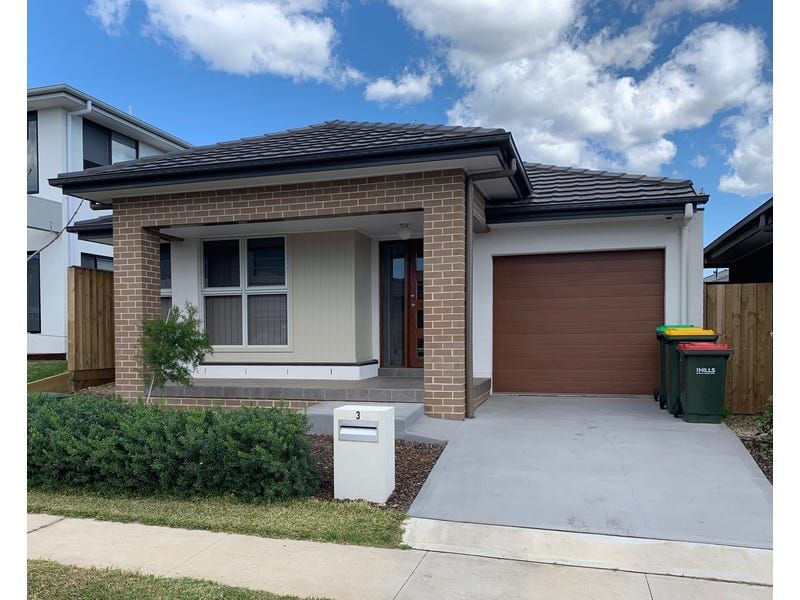 4 bedrooms House in 3 Navelina Street GABLES NSW, 2765