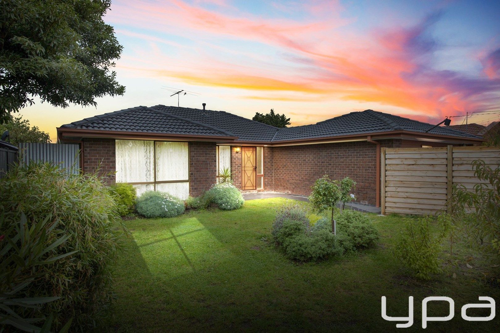 215 Merton Street, Altona Meadows VIC 3028