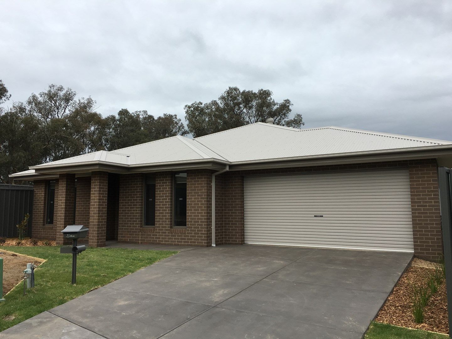 4 bedrooms House in 28 Weissel Court THURGOONA NSW, 2640