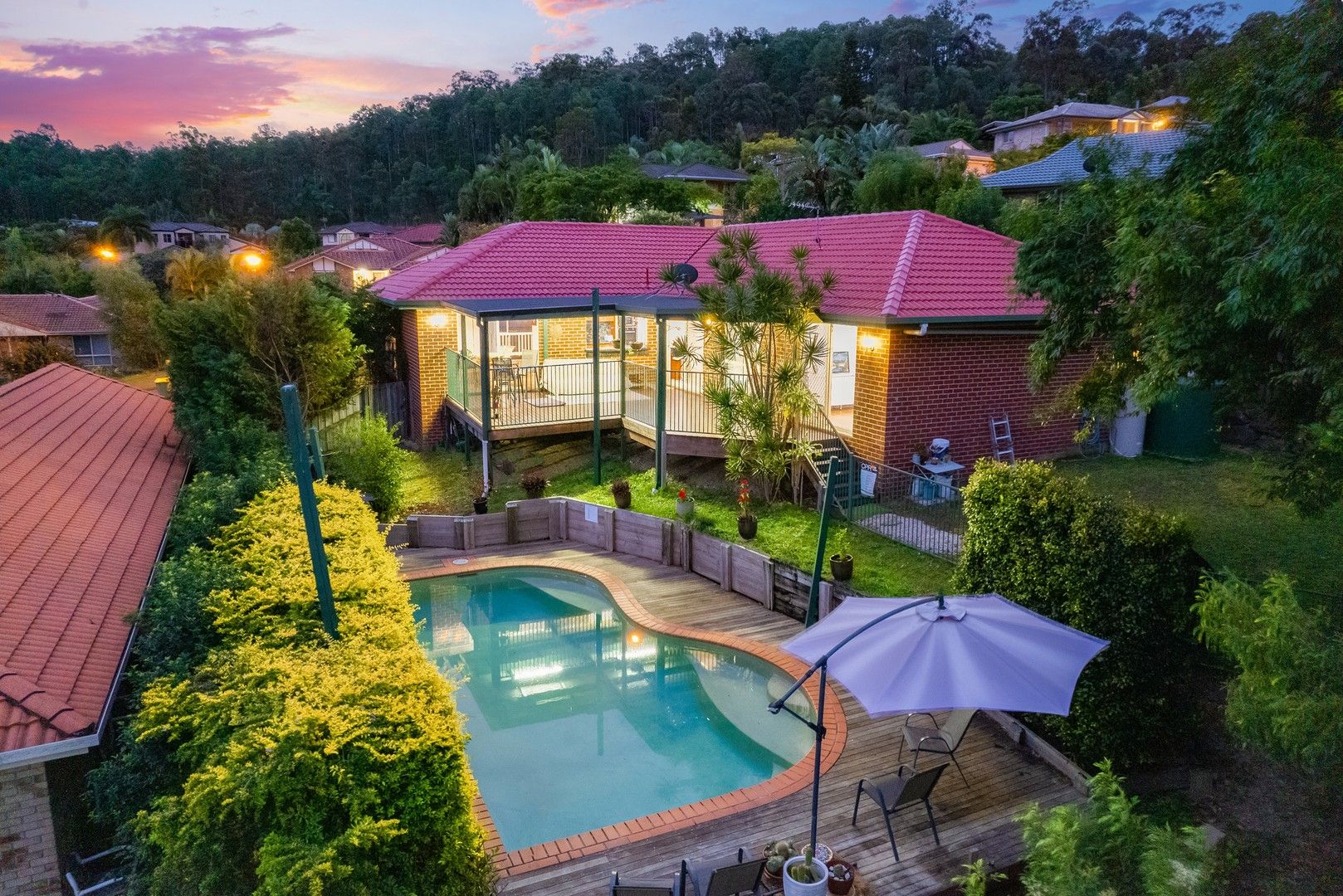 3 bedrooms House in 11 Henderson Rise PACIFIC PINES QLD, 4211