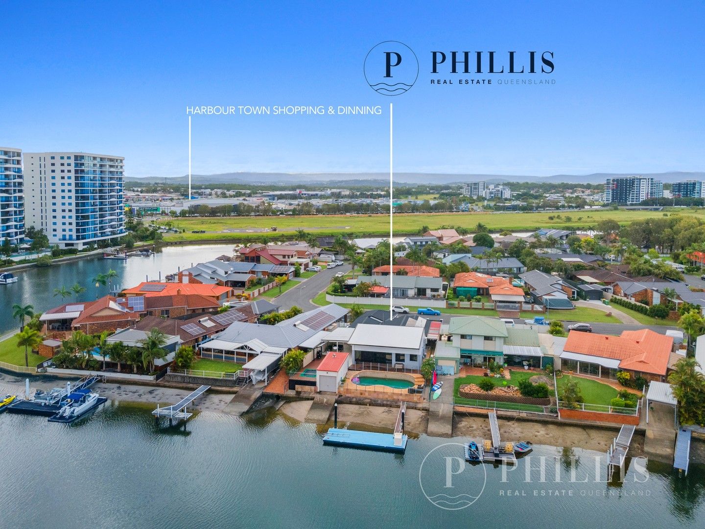 8 Longboat Place, Biggera Waters QLD 4216, Image 1