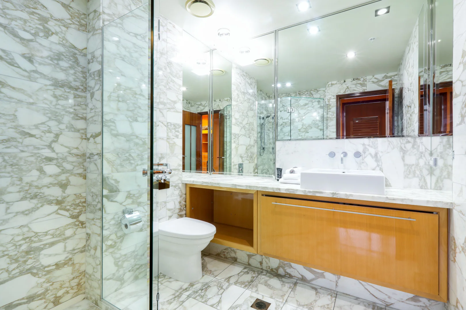 Additional image 20 of 2471/23 Ferny Avenue, Surfers Paradise QLD 4217