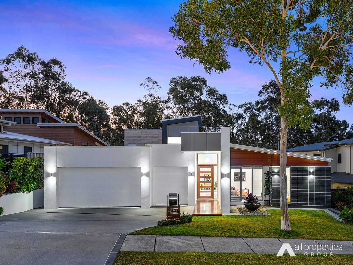 107 Birchwood Crescent, Brookwater Property History & Address