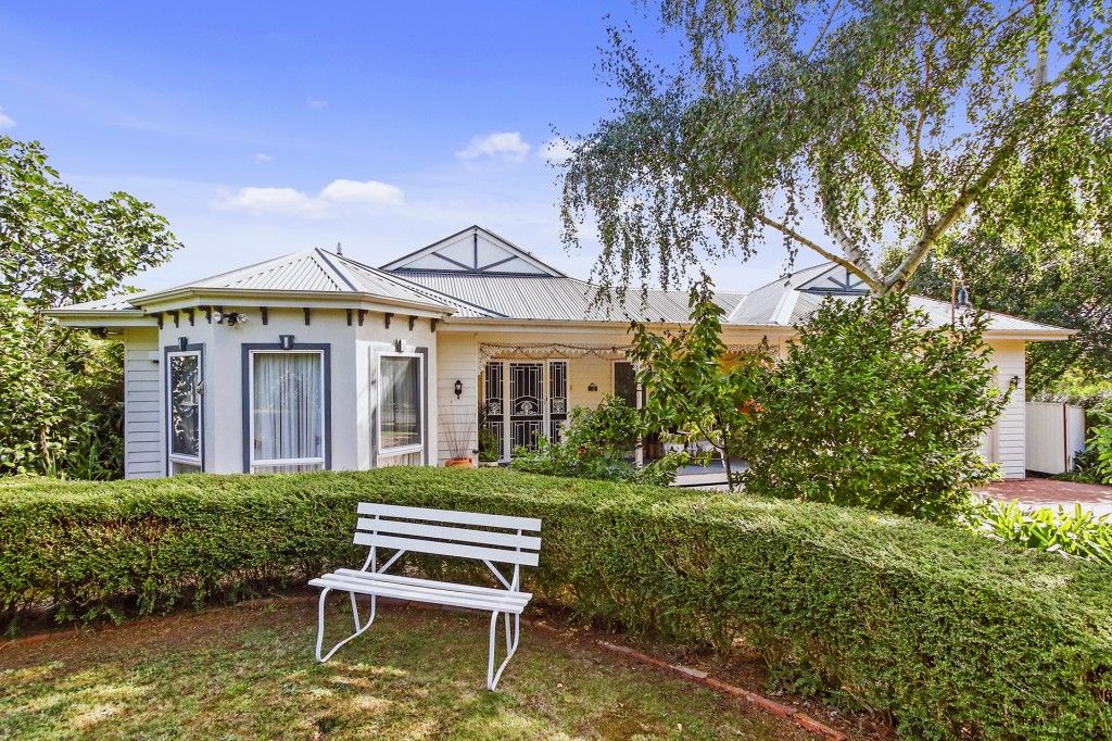 5 Kelly Court, Kinglake West VIC 3757, Image 1