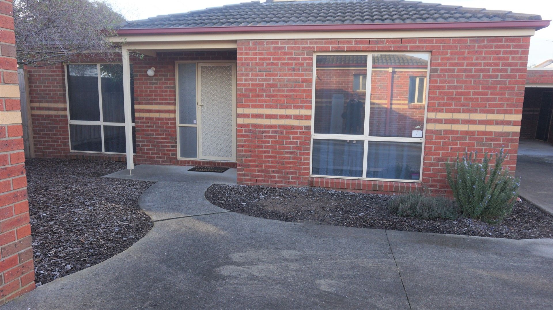 2 bedrooms Apartment / Unit / Flat in 2/6 Isabella Street GROVEDALE VIC, 3216
