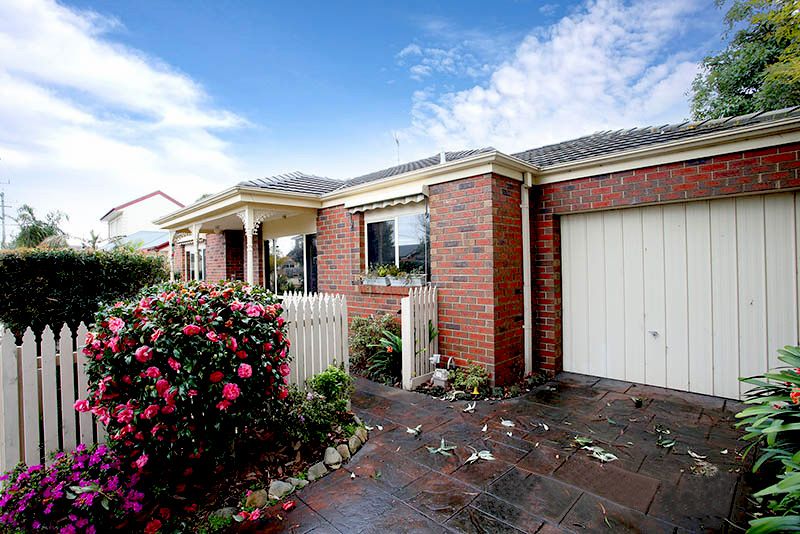 3 bedrooms House in 1/1 Hilda Street CHELTENHAM VIC, 3192