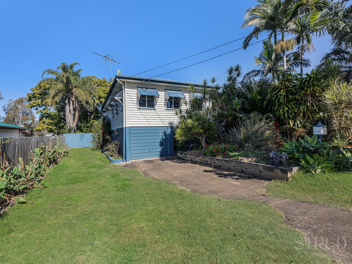 4 Woodford Street, One Mile QLD 4305, Image 0