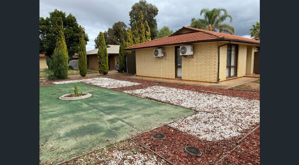 4 bedrooms House in 37 eugene crescent PARAFIELD GARDENS SA, 5107