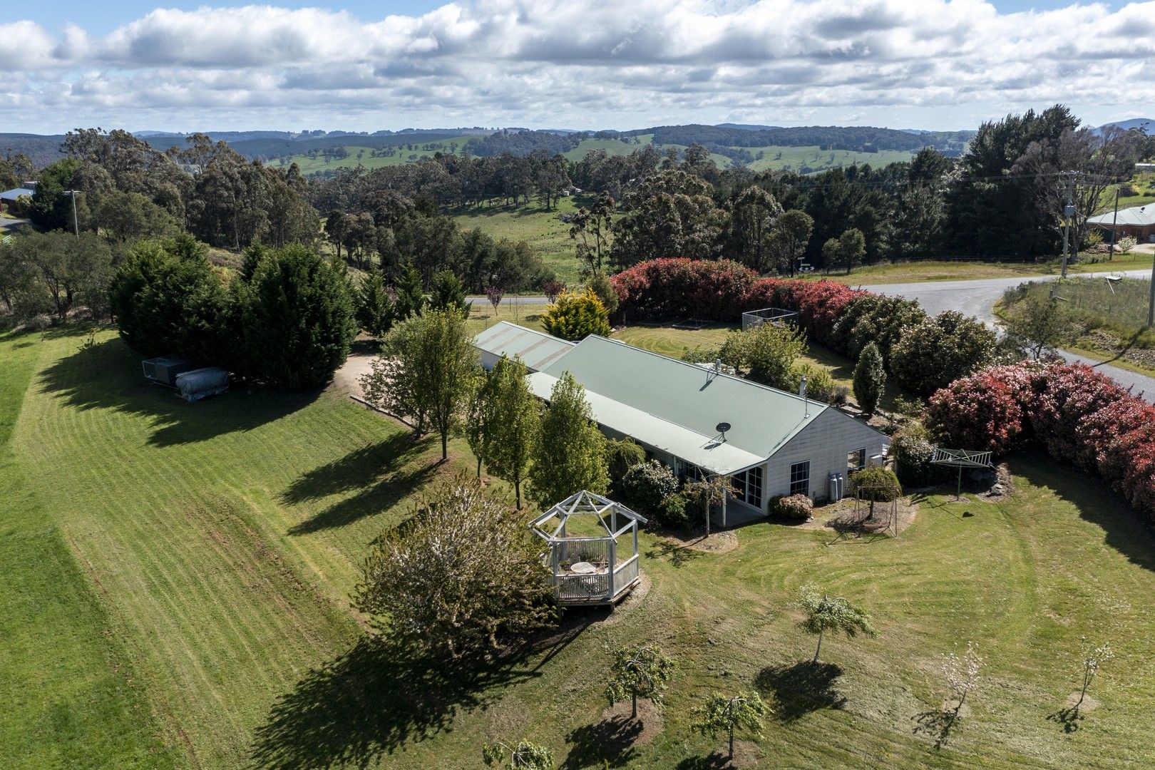 51 Fairview Drive, Oberon NSW 2787, Image 0