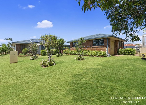 54 Bestmann Road East, Sandstone Point QLD 4511