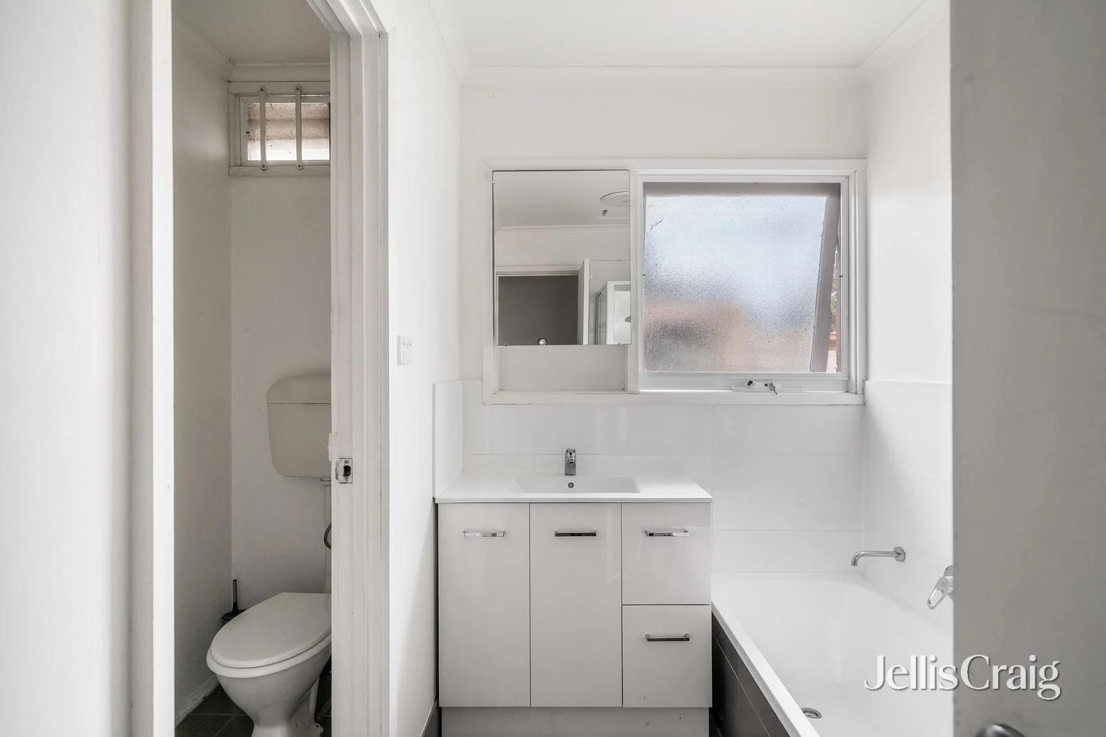 Additional image 9 of 90 Somers Avenue, Macleod VIC 3085