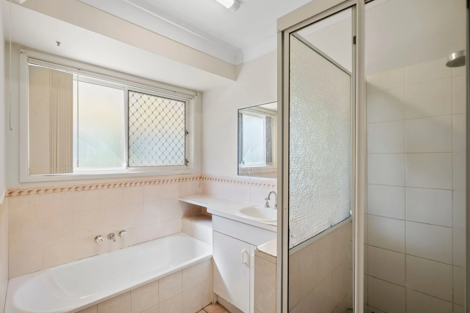 Additional image 9 of 4 Barcrest Court, Crestmead QLD 4132