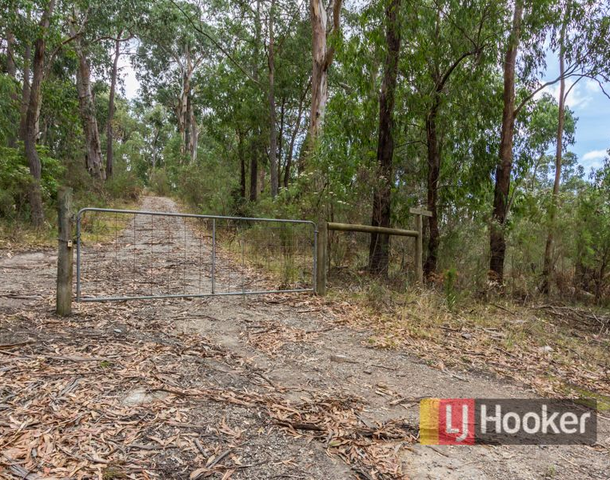 50 Wallaby Court, Garfield North VIC 3814