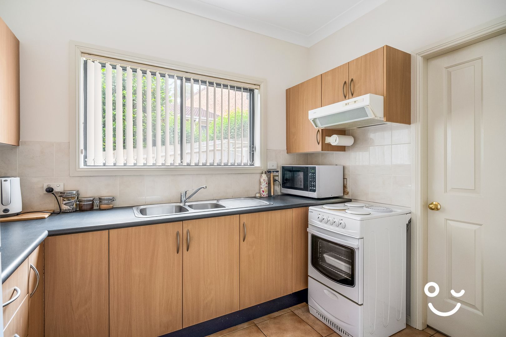 4/14 Popes Road, Woonona NSW 2517, Image 1