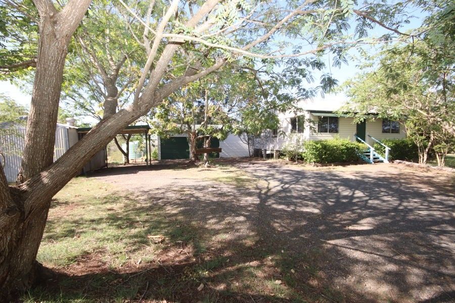 17 Biarra Range Road, Pinelands QLD 4355, Image 2