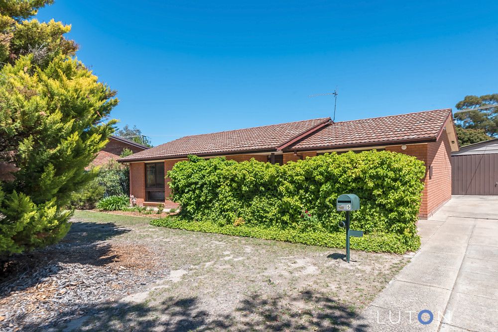 5 Swanton Street, Chisholm ACT 2905, Image 2