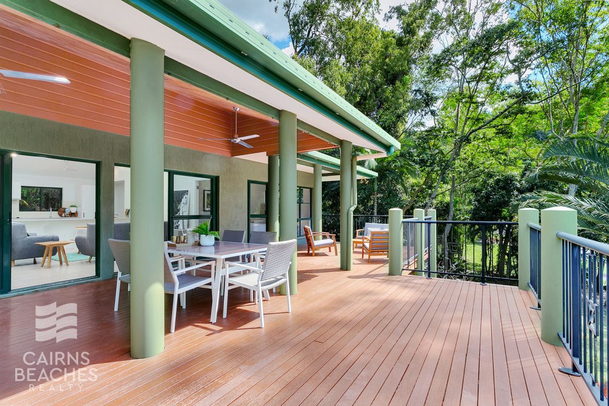 4 bedrooms Rural in 21-23 Lark Close CLIFTON BEACH QLD, 4879