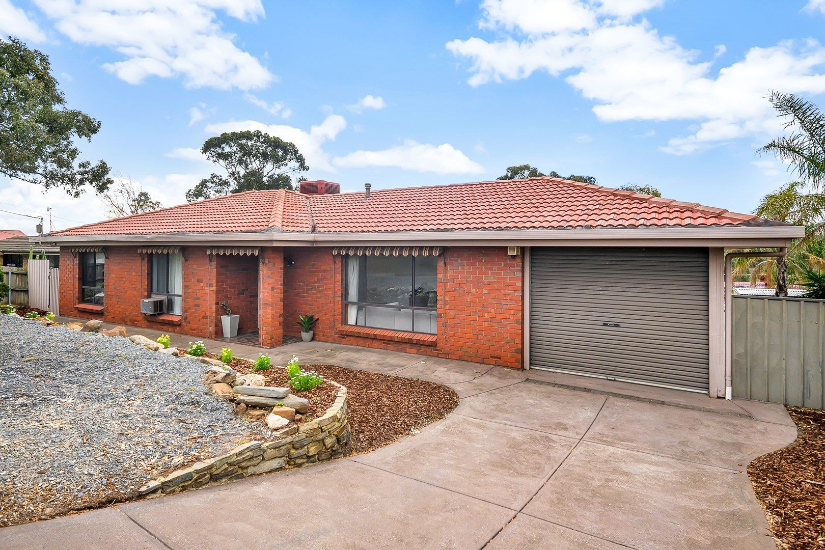 2 Gunya Court, Flagstaff Hill SA 5159, Image 0