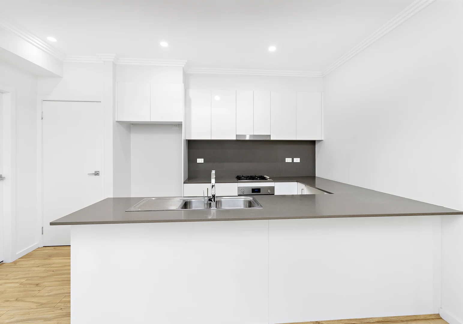 Additional image 2 of 3/12-14 Nepean Place, Albion Park NSW 2527