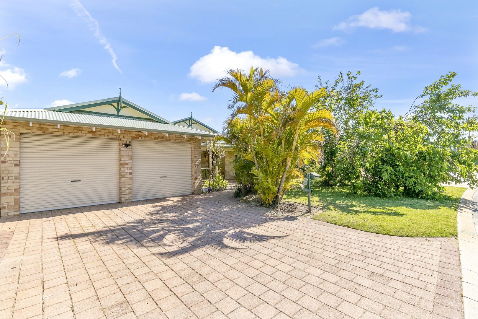 32 Colchester Gardens, Ballajura WA 6066, Image 0