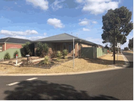 3 bedrooms House in 2 Carmichael Drive WYNDHAM VALE VIC, 3024