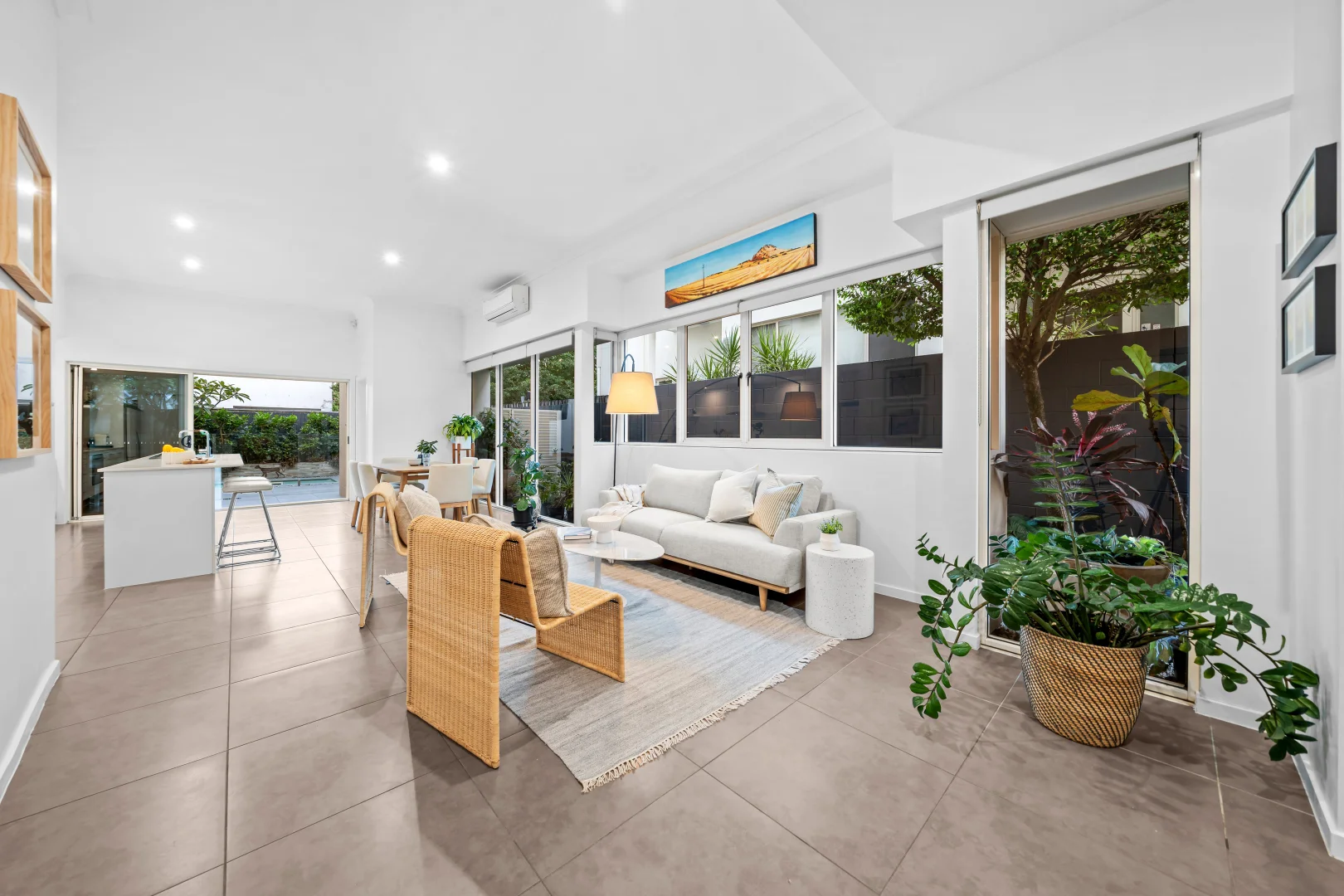 Additional image 2 of 2/25 Anembo Street, Chevron Island QLD 4217