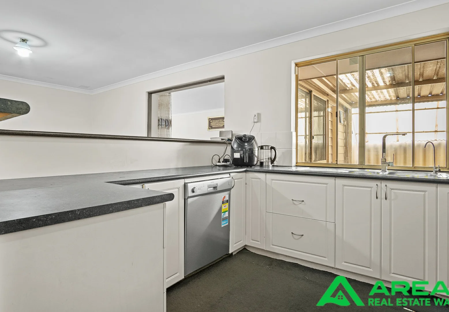 Additional image 8 of 41 PHOENIX DR, Kenwick WA 6107