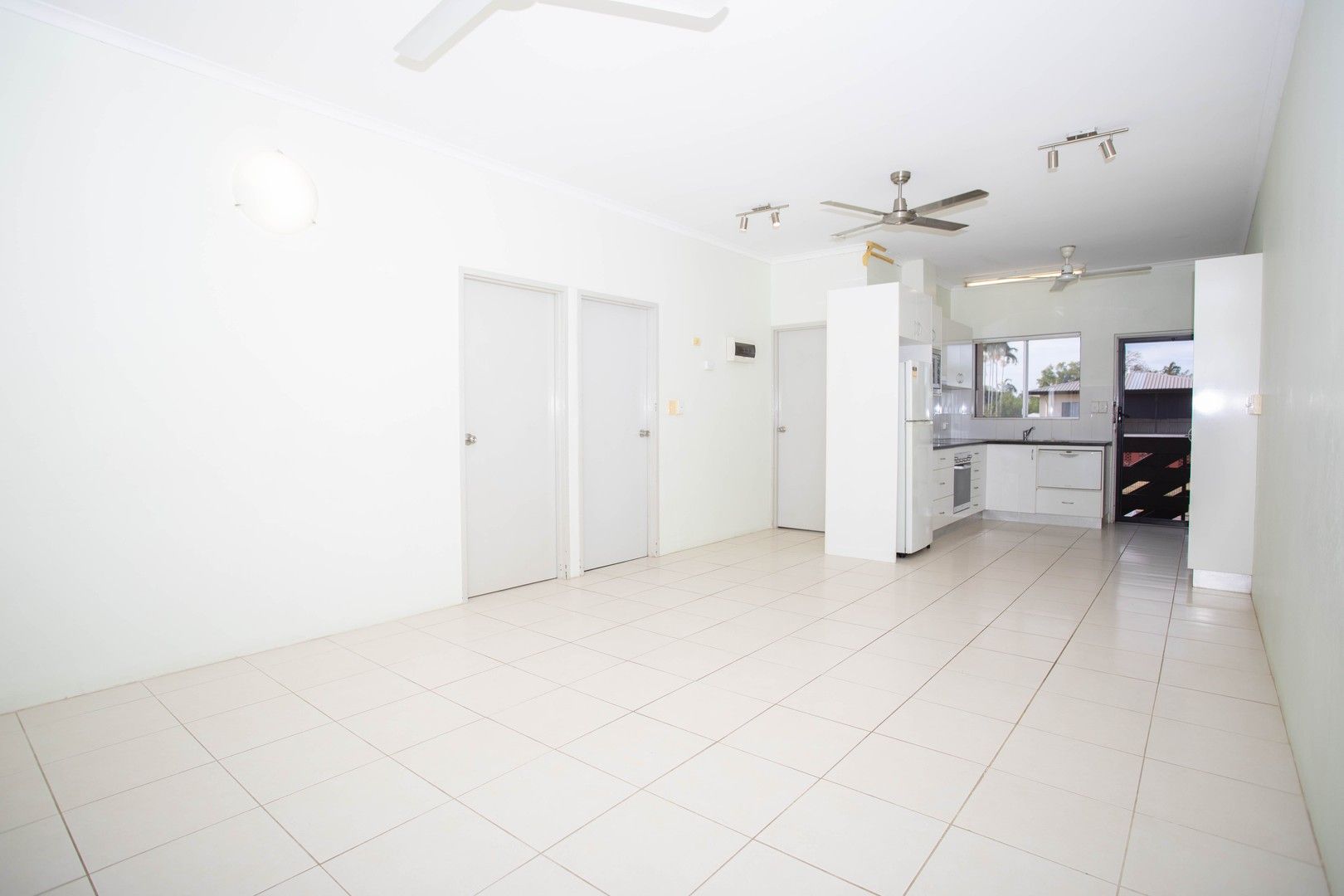 8/63 Aralia Street, Nightcliff NT 0810, Image 1