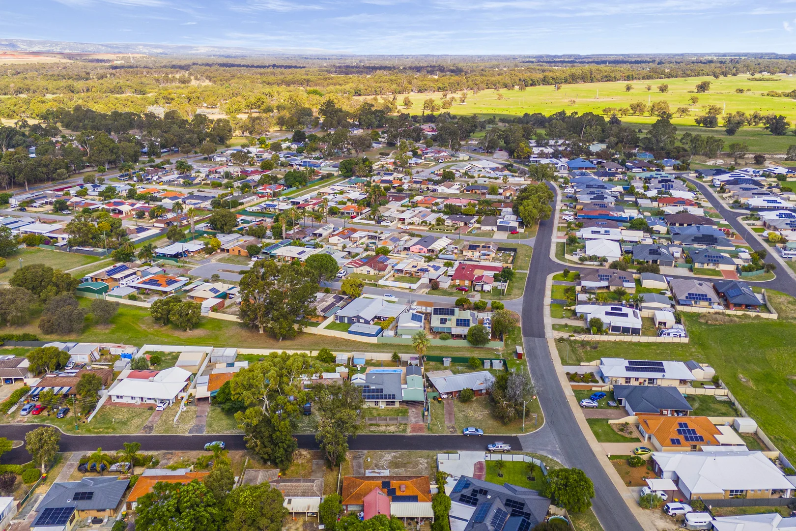 Additional image 32 of 4 Osmunda Place, Pinjarra WA 6208