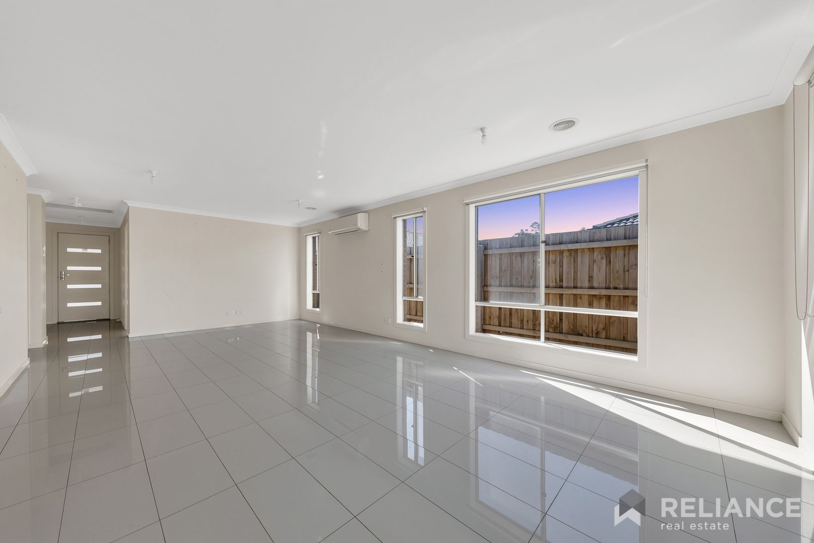 2 Glen Mews, Romsey VIC 3434, Image 2