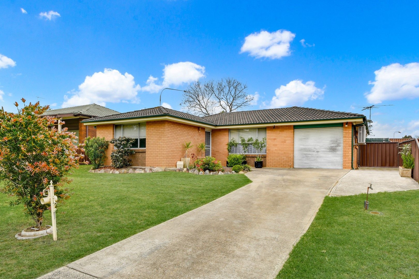 34 Semillon Crescent, Eschol Park NSW 2558, Image 0