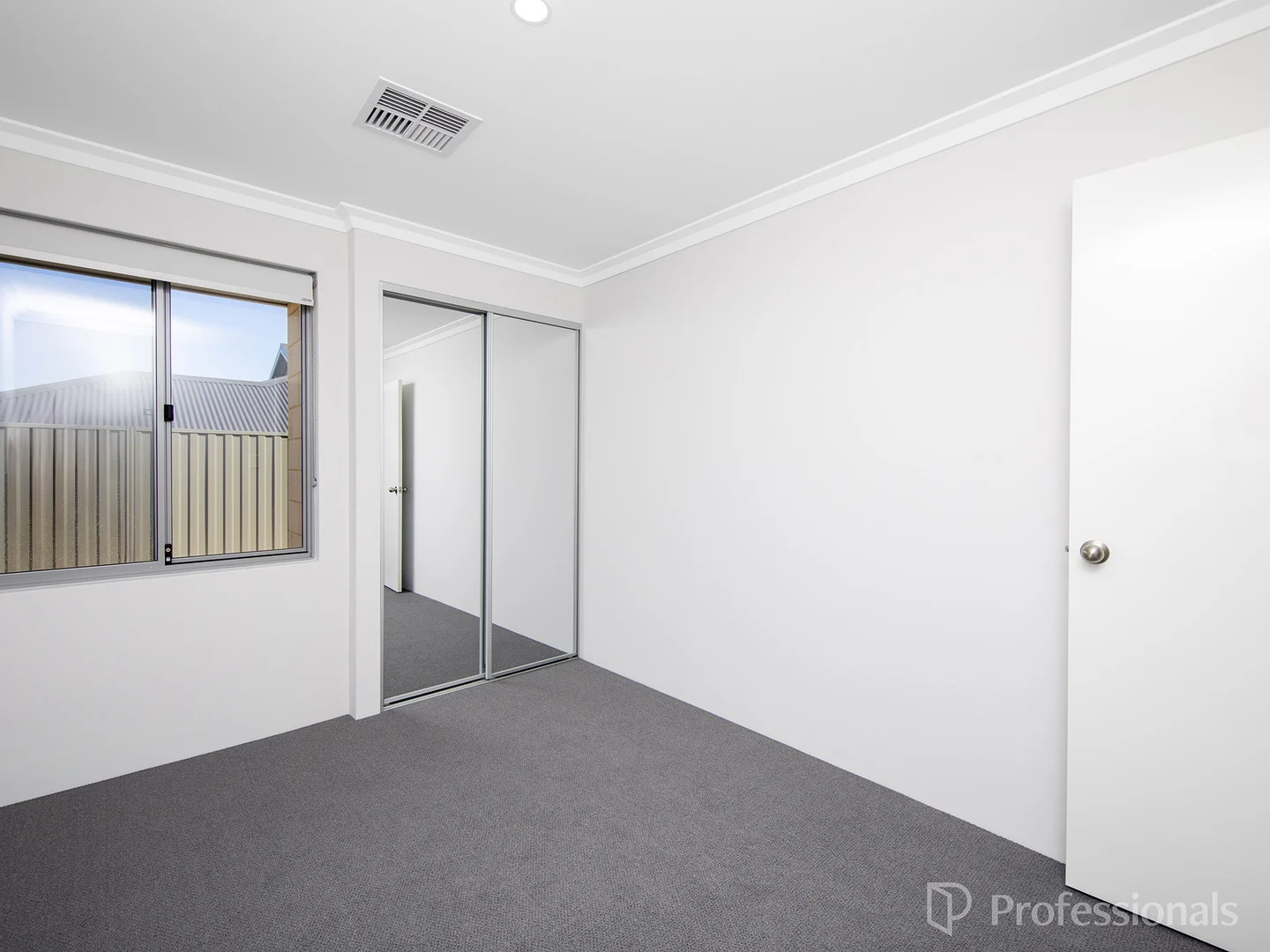 Additional image 17 of 123 Alverstone Boulevard, Lakelands WA 6180