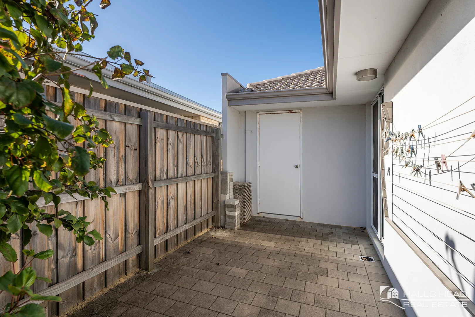 Additional image 24 of 7 Teneriffe Rise, Halls Head WA 6210