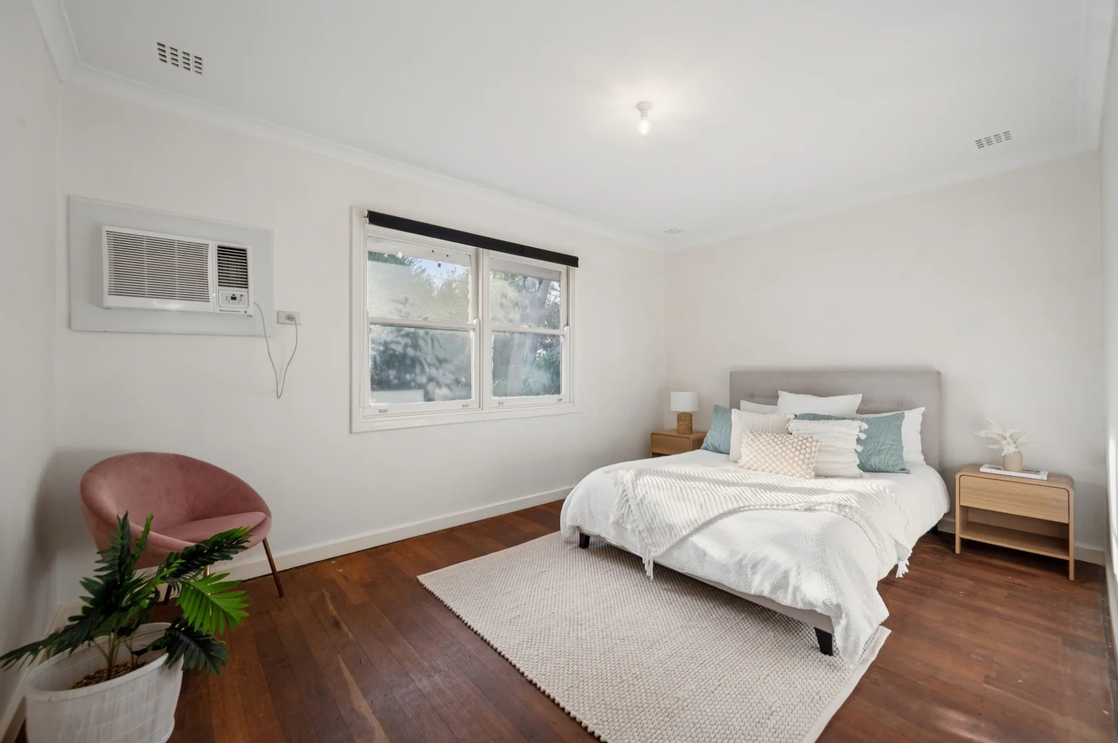 Additional image 18 of 20 Longhurst Way, Queens Park WA 6107