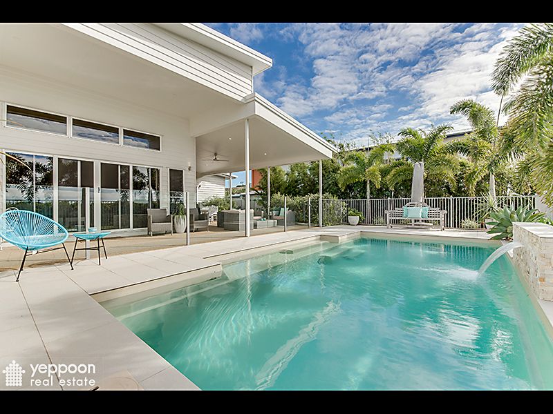 13 Peninsula Place, Rosslyn QLD 4703, Image 0