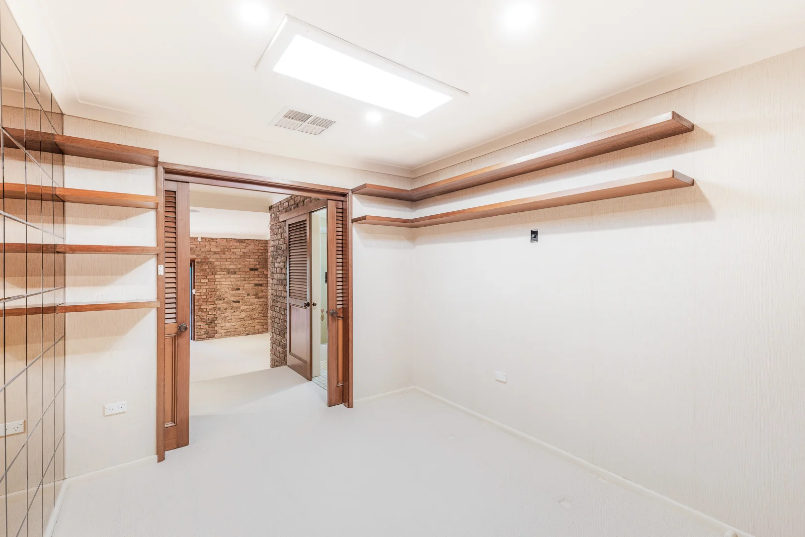 Additional image 8 of 43 Caringbah Road, Caringbah South NSW 2229