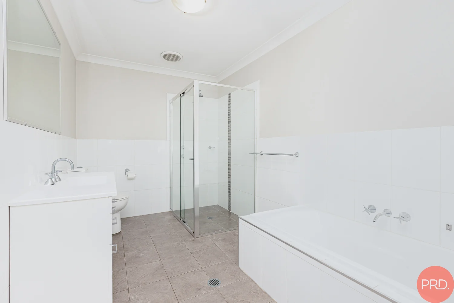 Additional image 8 of 14A Honeysuckle Drive, Aberglasslyn NSW 2320