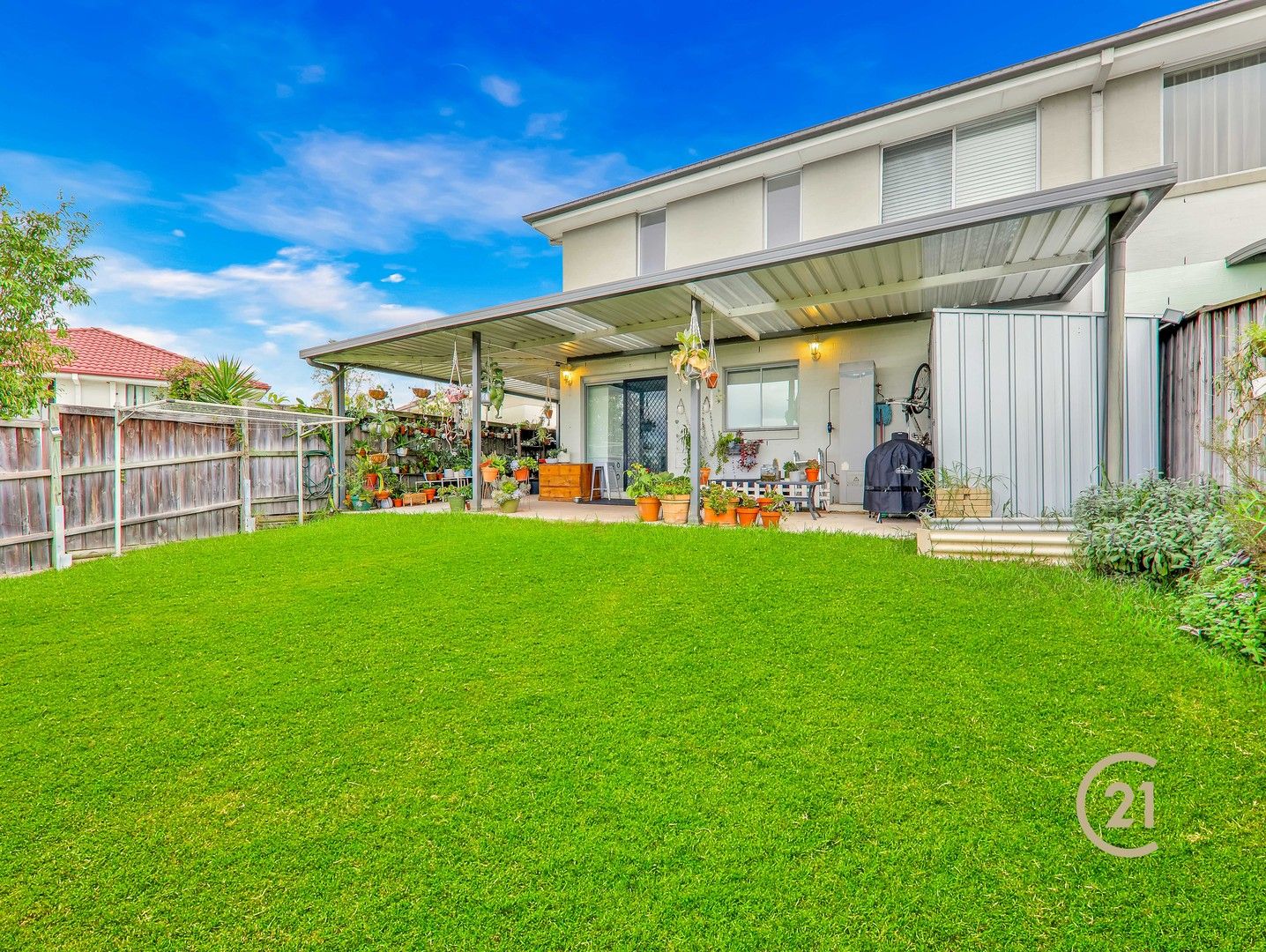 49 Mary Ann Drive, Glenfield NSW 2167, Image 0