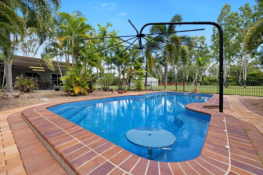 11 Bernborough Court, Kelso QLD 4815, Image 2