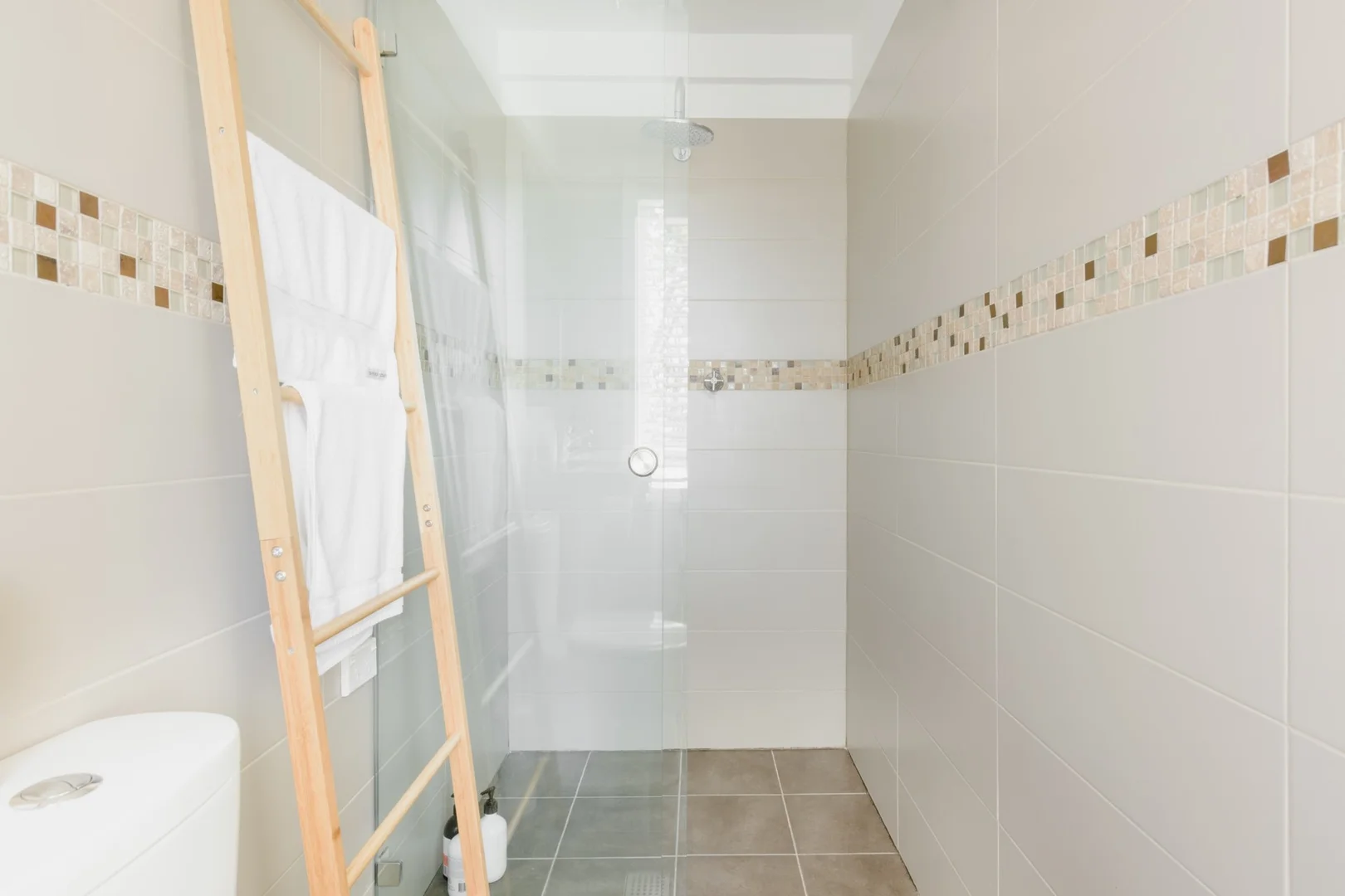 Additional image 21 of 4 Riviera Avenue, Avalon Beach NSW 2107