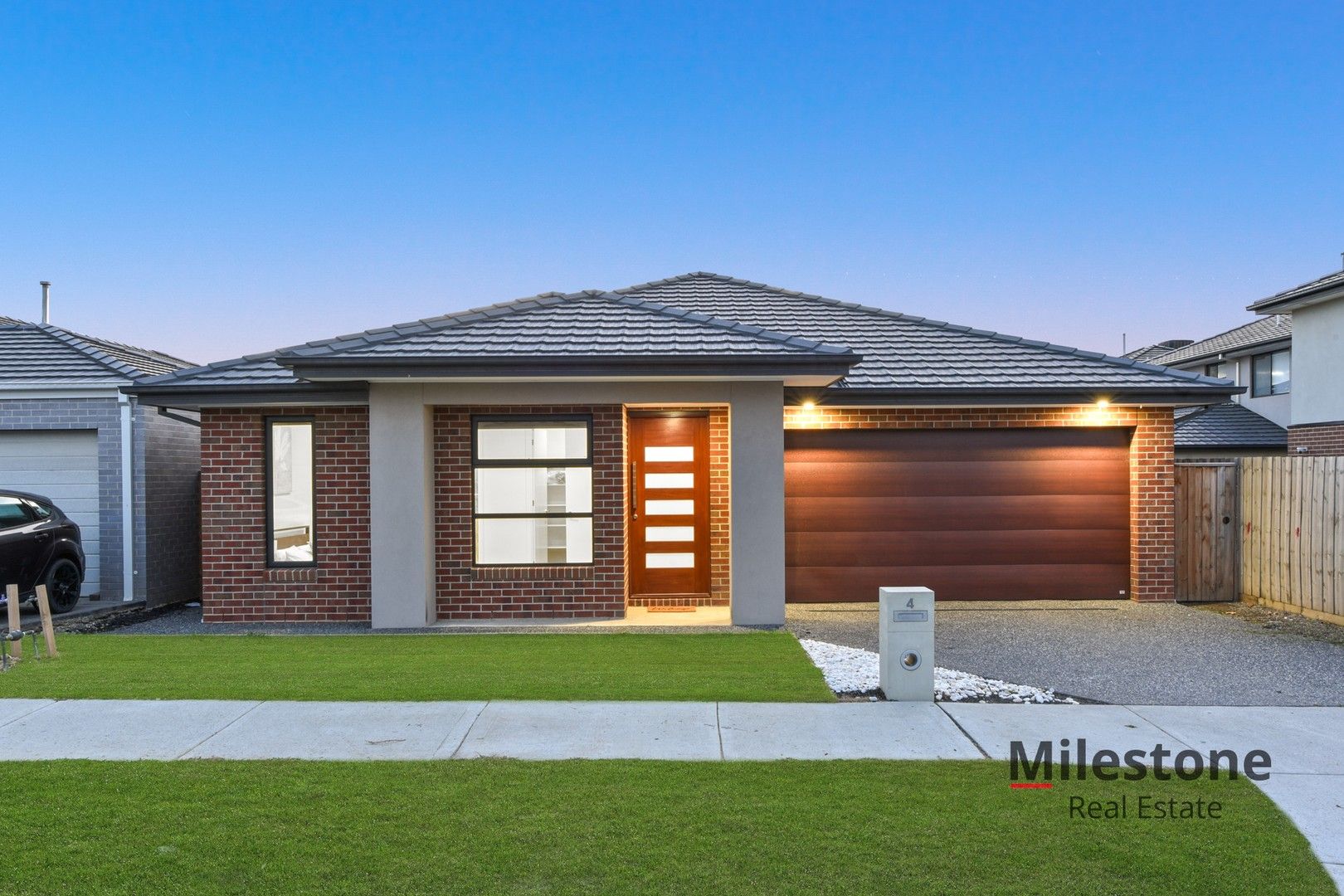 4 Seahawk Cresent, Clyde North VIC 3978, Image 0