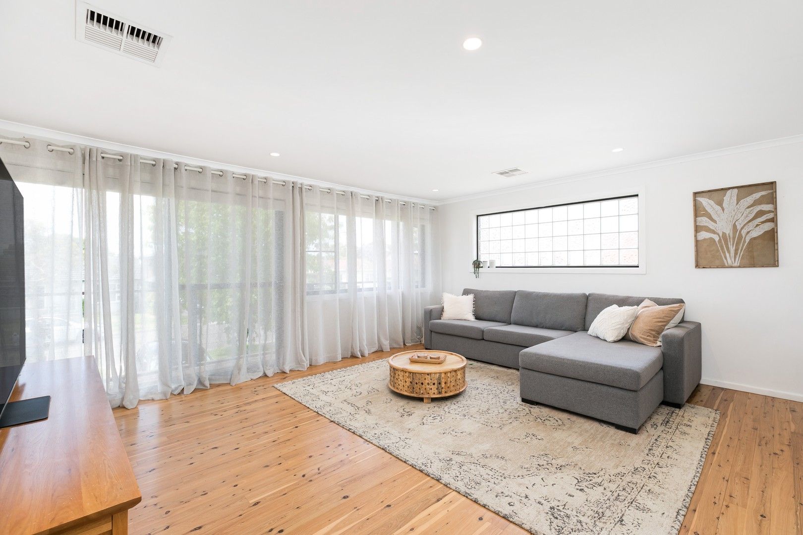 59 Crammond Boulevard, Caringbah NSW 2229 House For Rent Domain