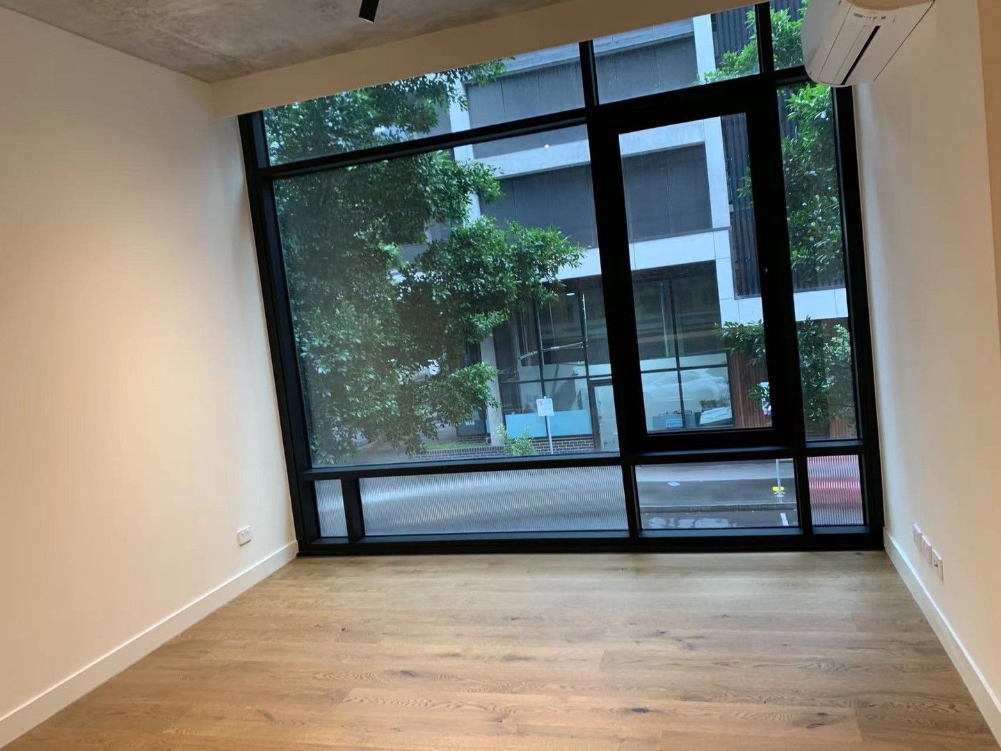 3 bedrooms Townhouse in 10 Saint Mangos Lane DOCKLANDS VIC, 3008