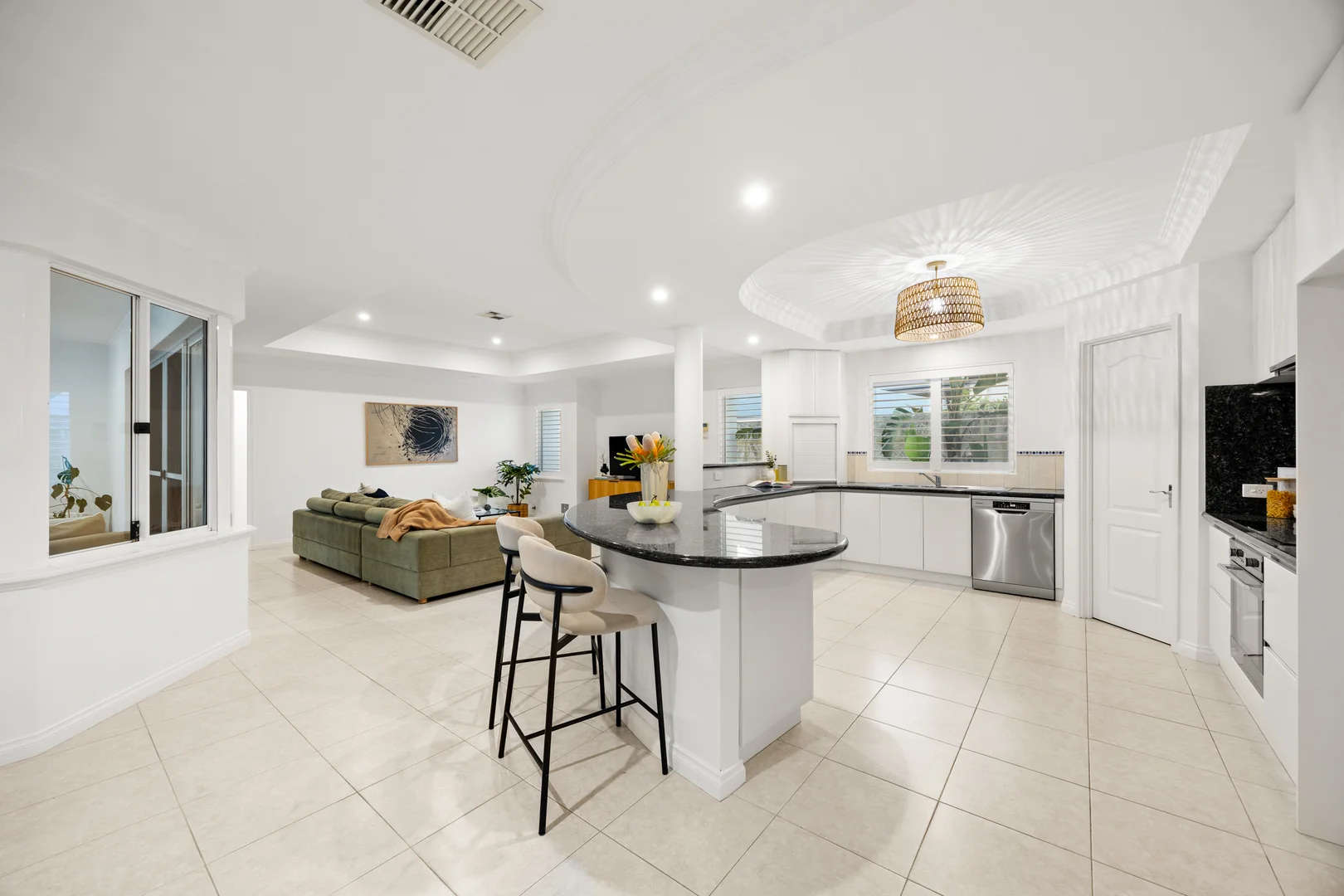 Additional image 10 of 16 Azzuro Crescent, Hillarys WA 6025